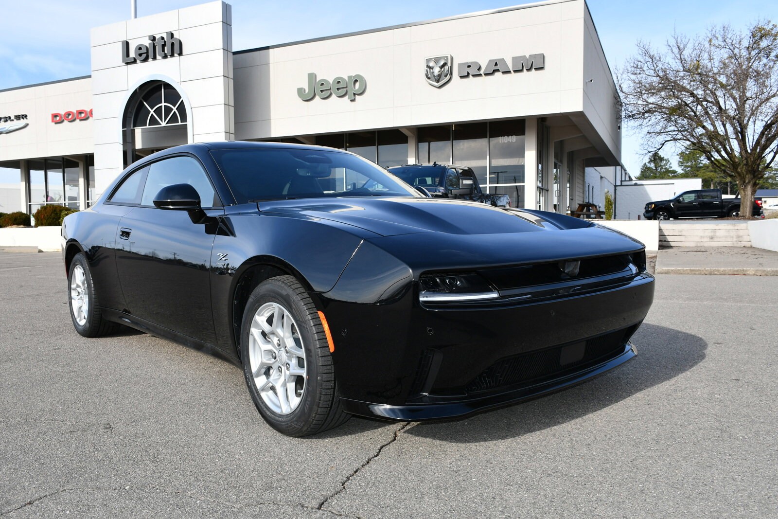 2025 Dodge Charger Daytona R/T AWD photo 2