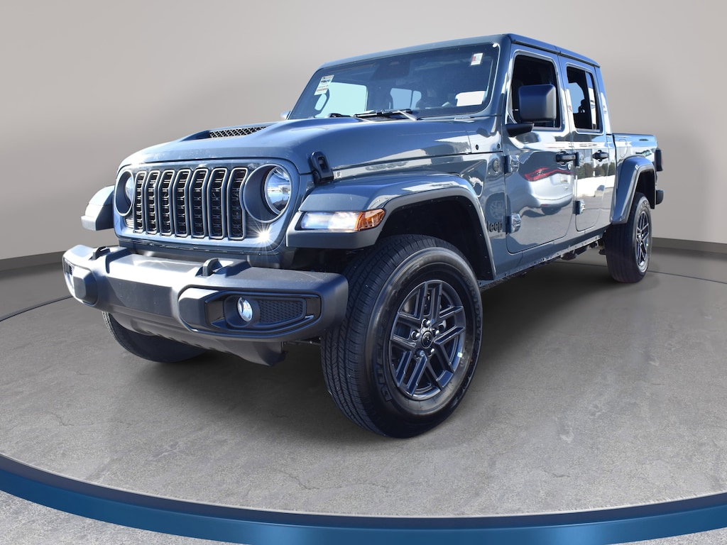 New 2026 Jeep Gladiator SPORT S 4X4 Pickup