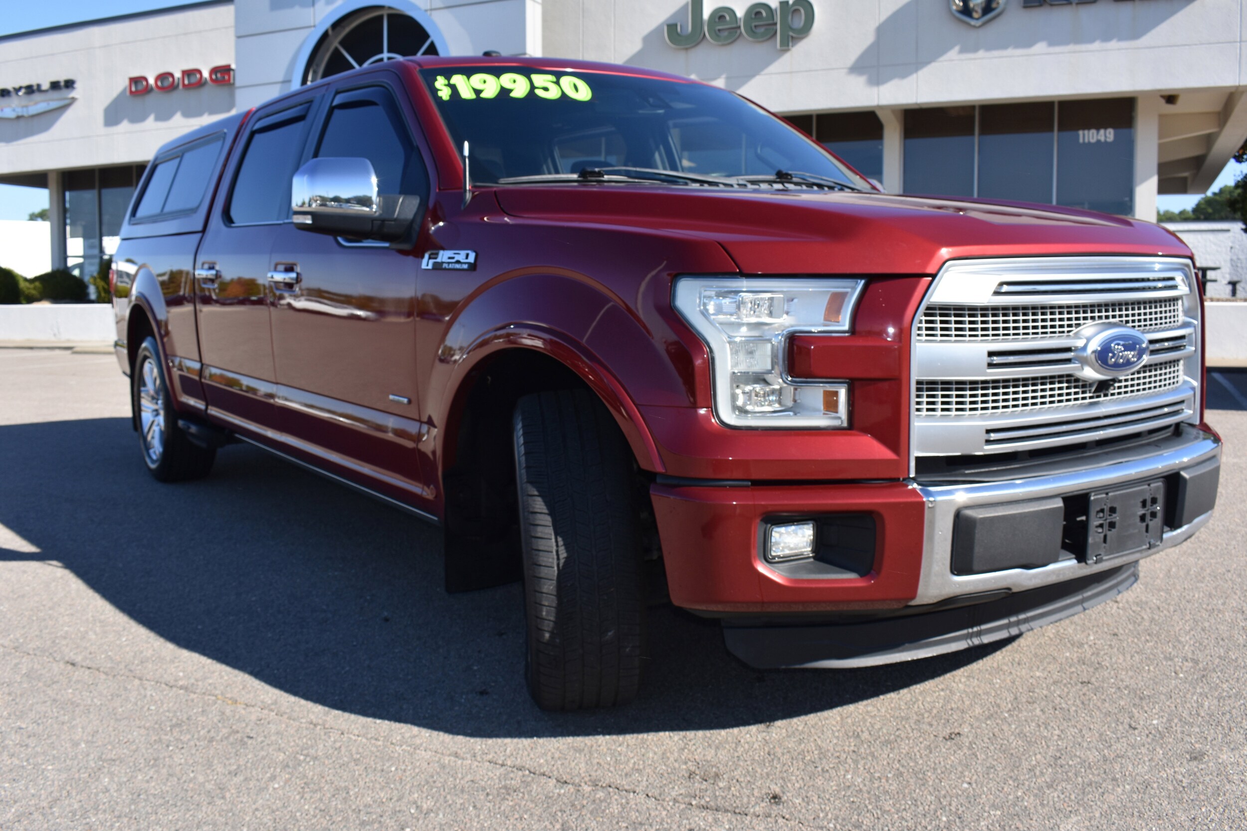 2015 Ford F-150 Platinum photo 2