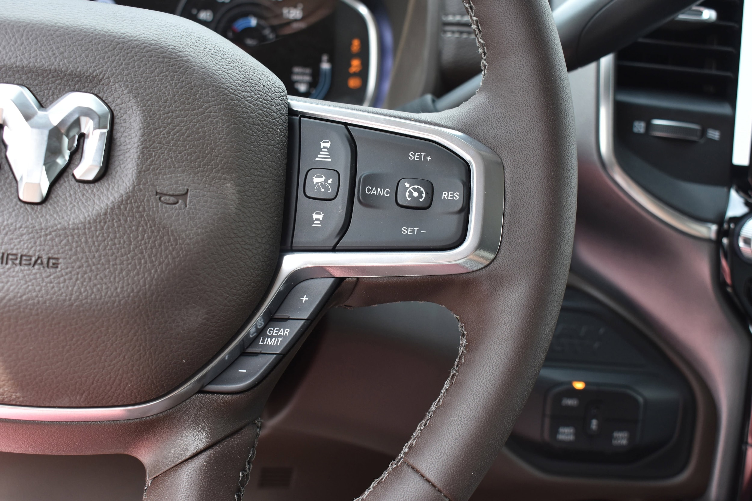 2025 RAM 2500 Laramie - Photo 13