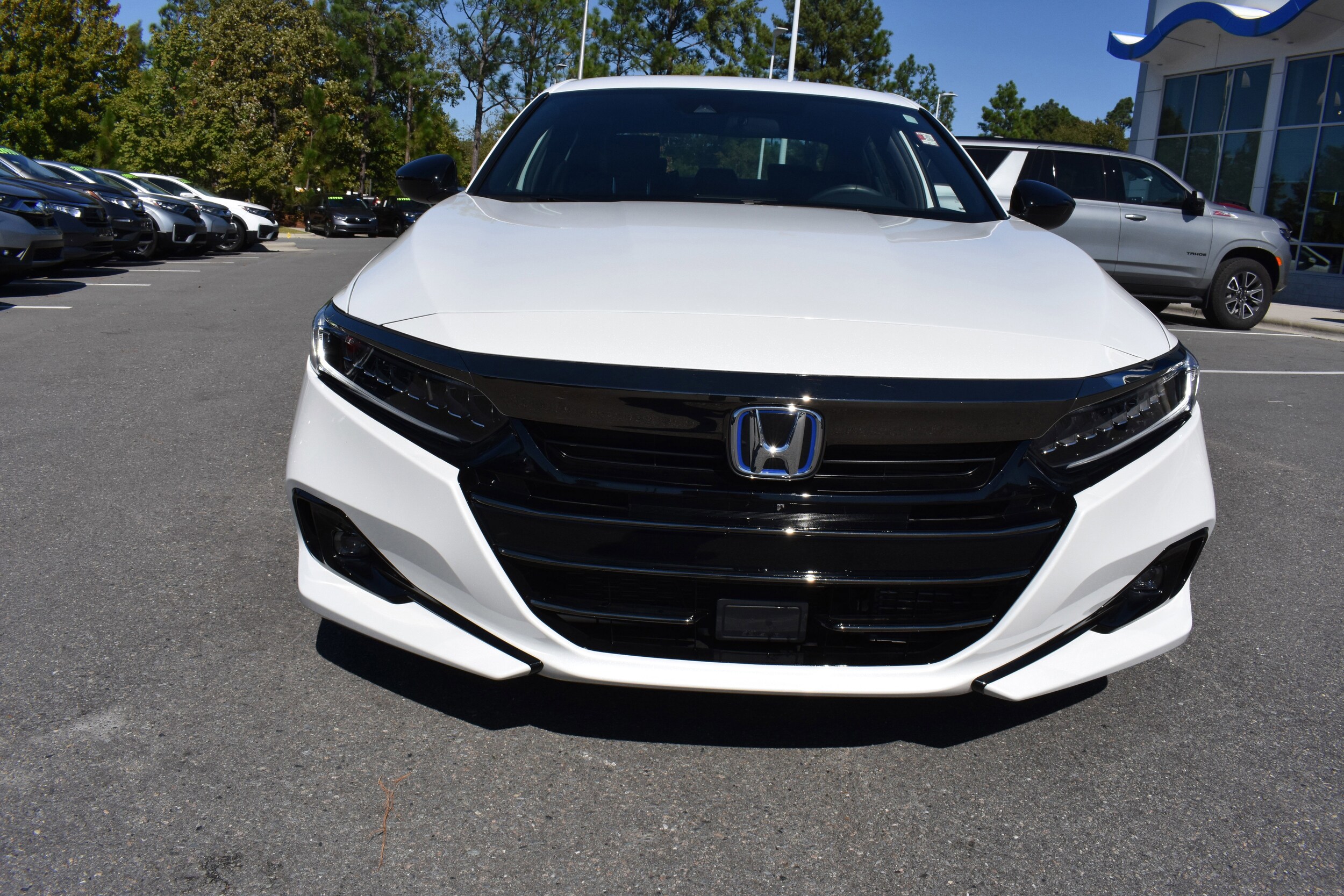 2022 Honda Accord Hybrid Sport photo 3