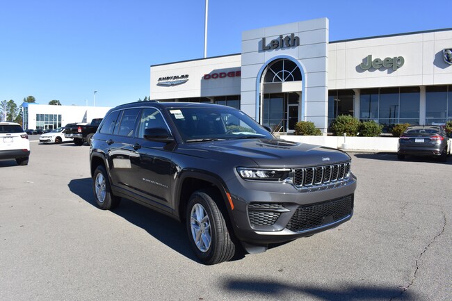 2025 Jeep Grand Cherokee LAREDO X 4X2 Sport Utility