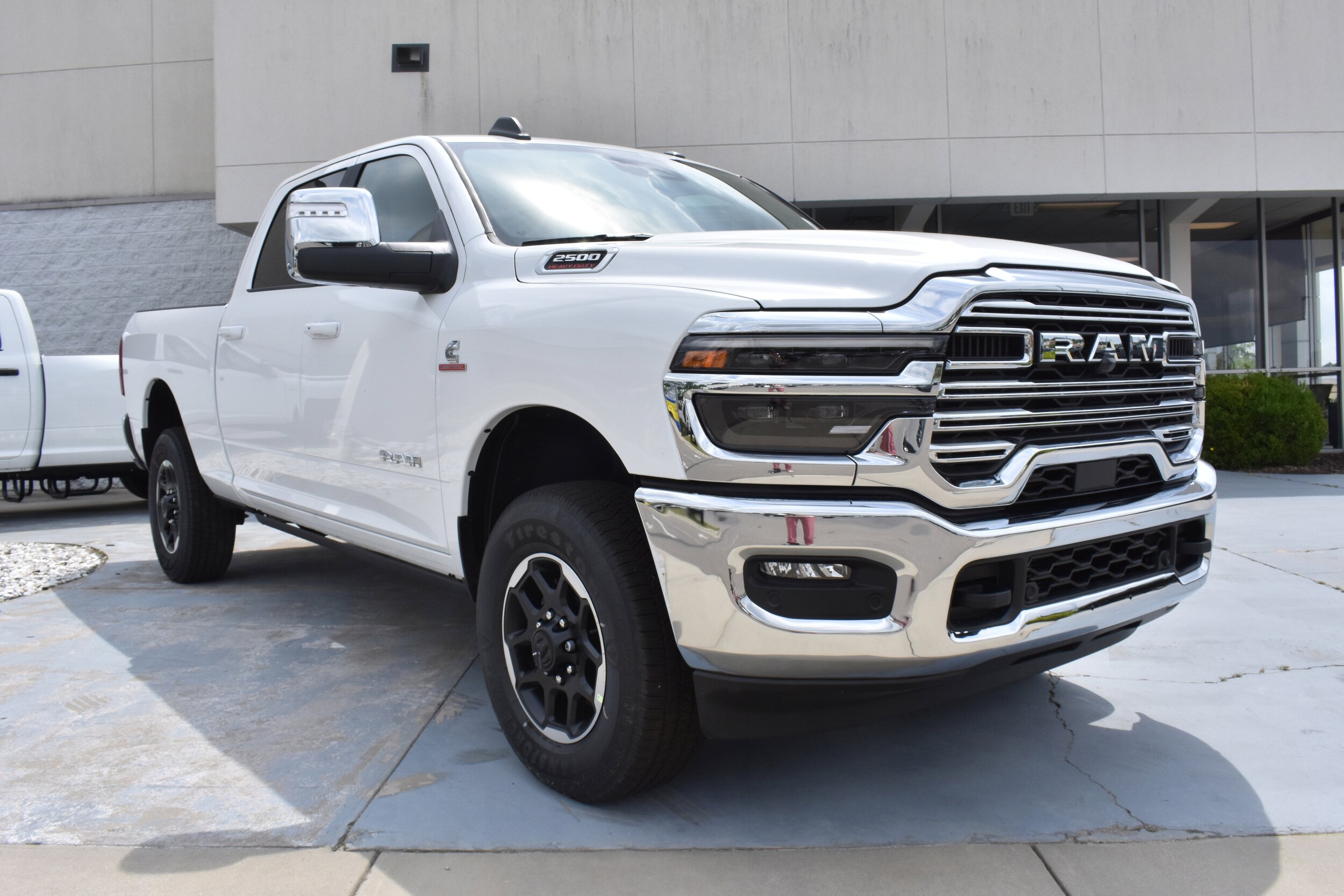 2025 Ram 2500 Laramie photo 2