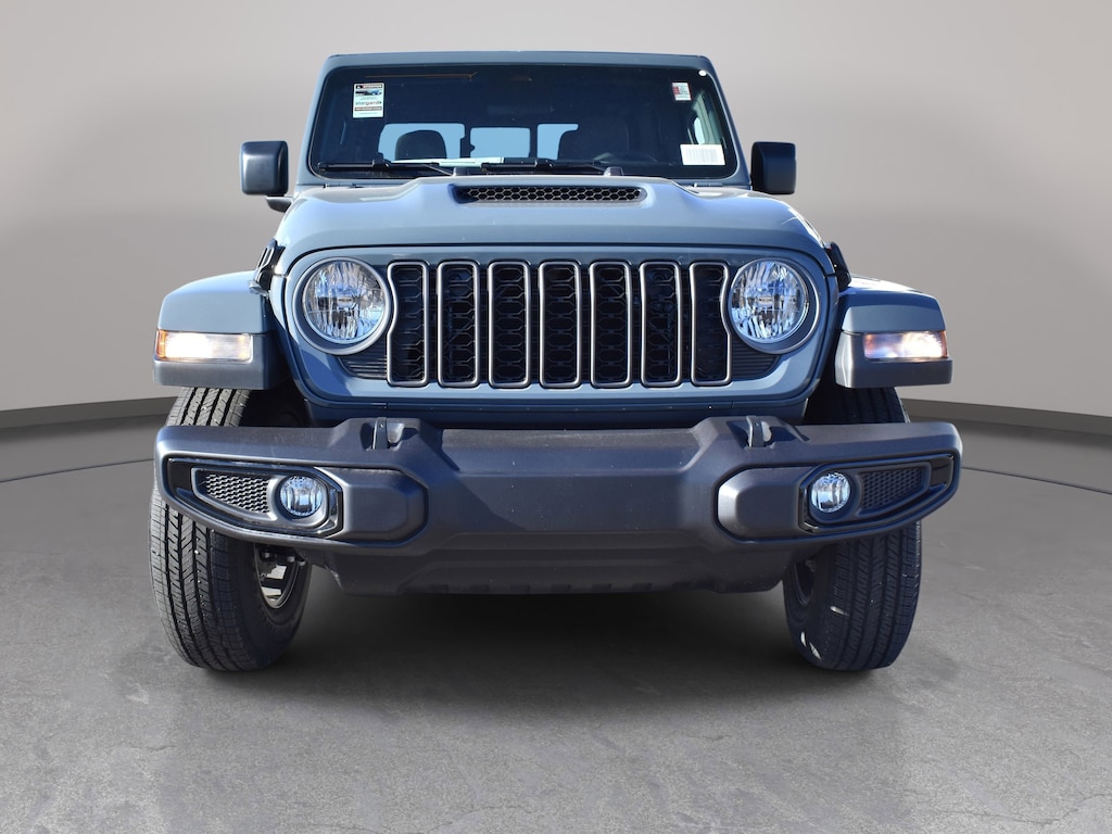 New 2026 Jeep Gladiator SPORT S 4X4 Pickup