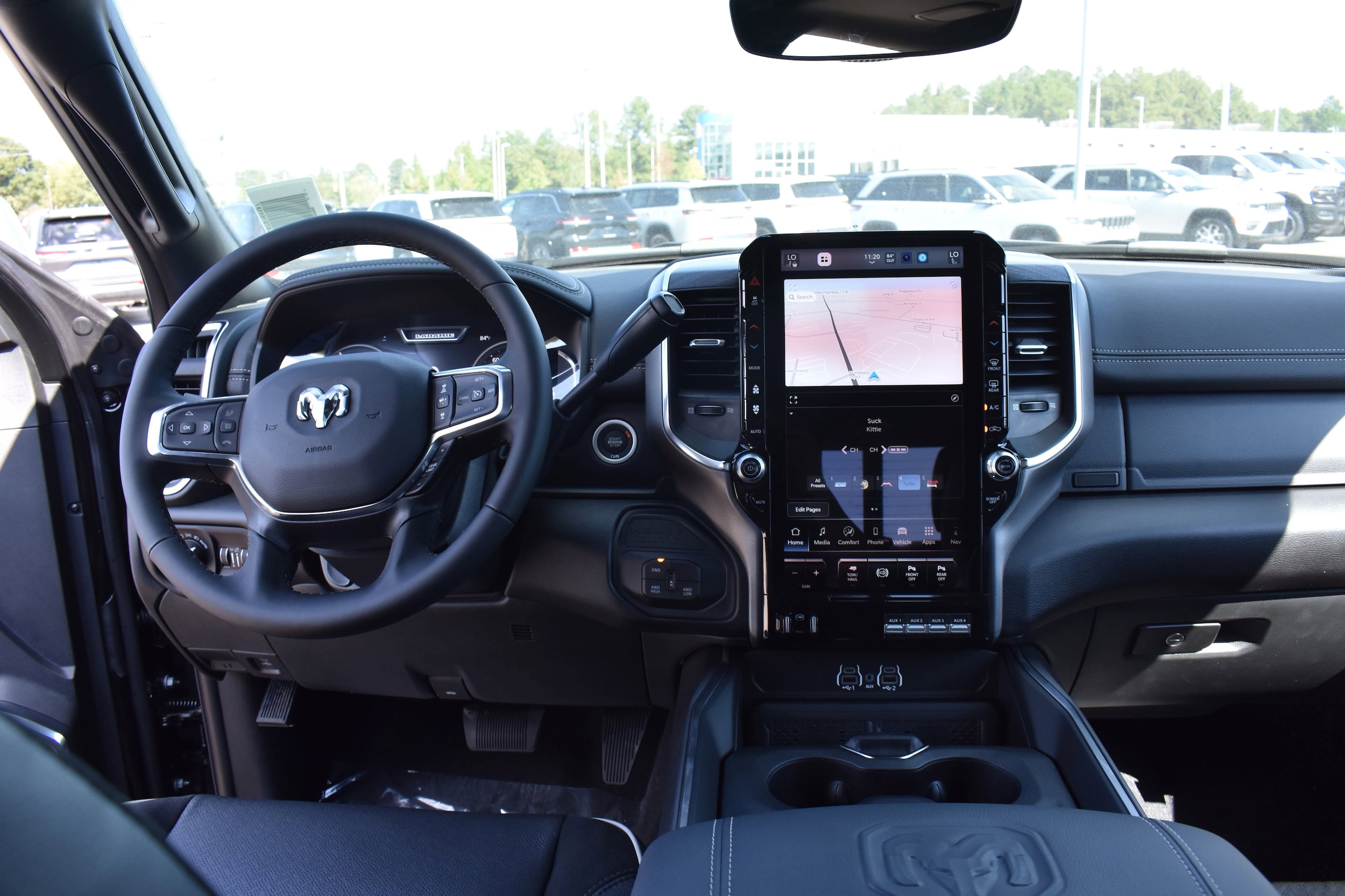 2026 RAM 2500 Laramie - Photo 32