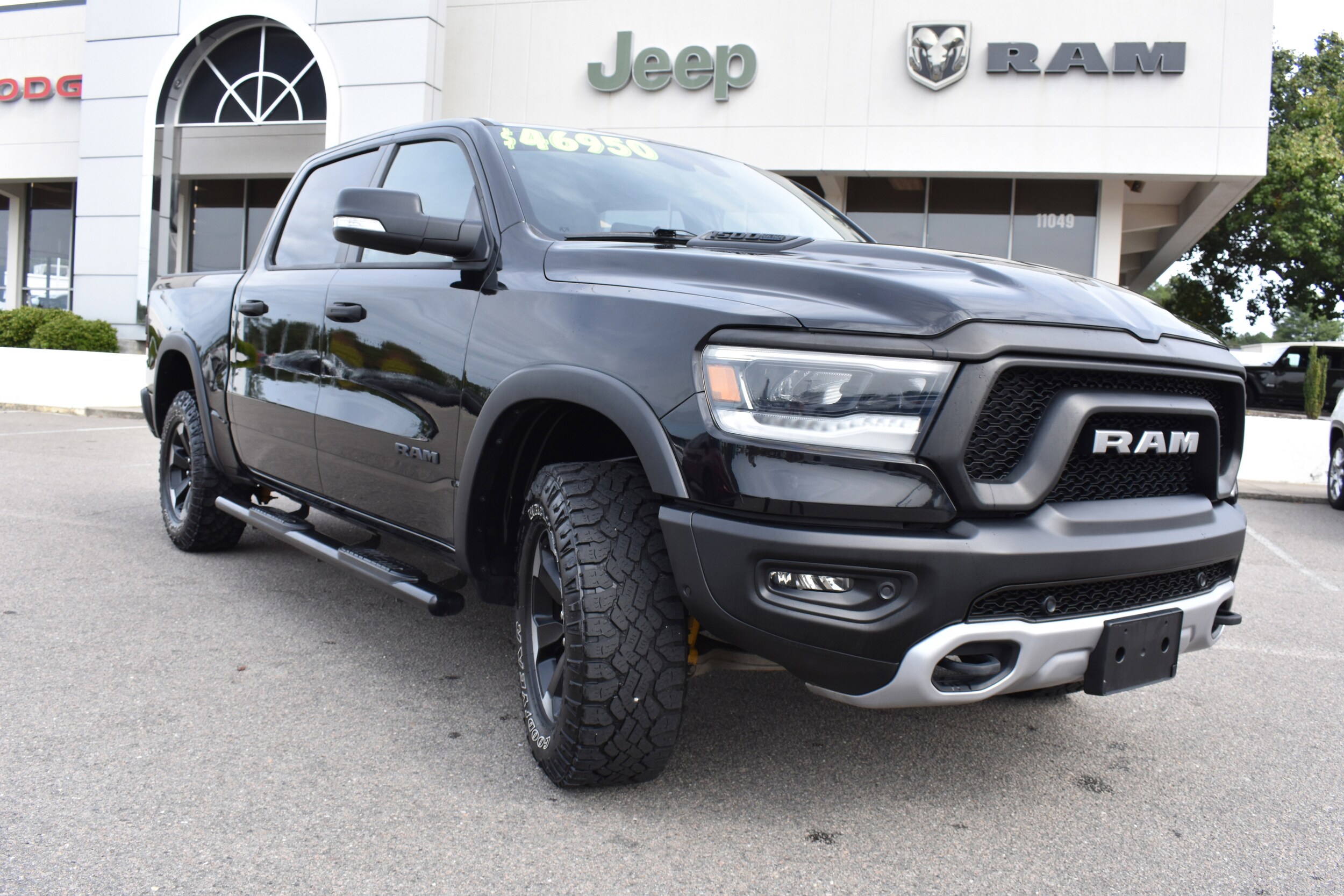2022 Ram 1500 Rebel photo 2