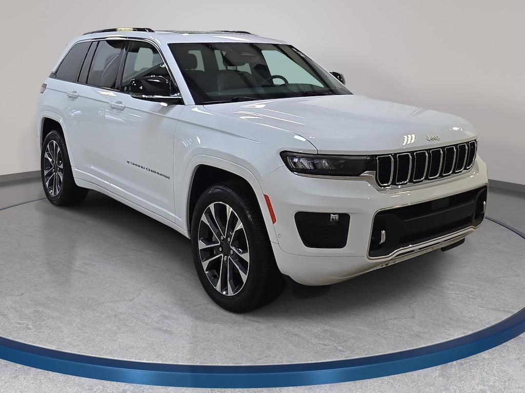 Used 2025 Jeep Grand Cherokee Overland SUV