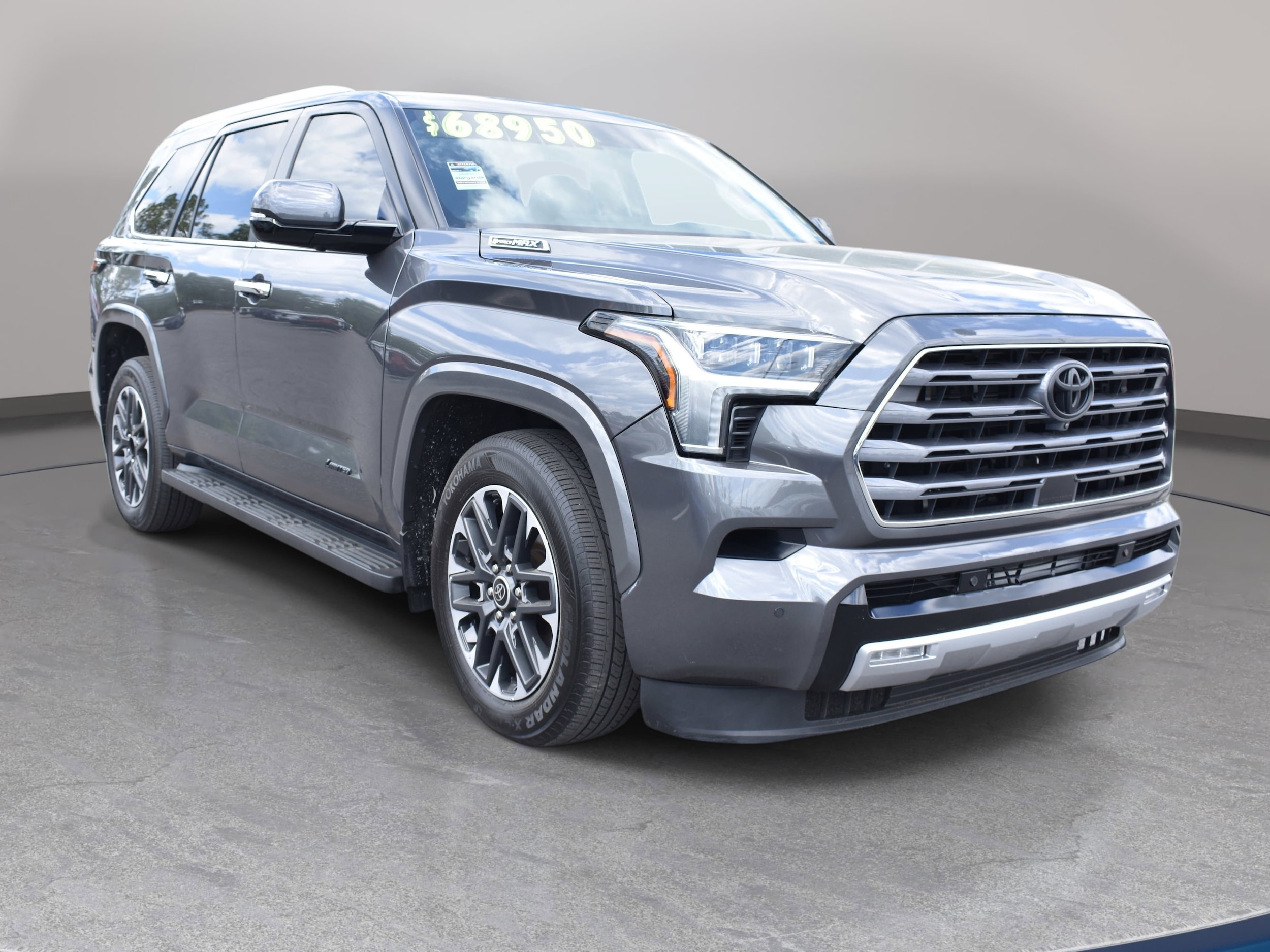 View vehicle photo 4