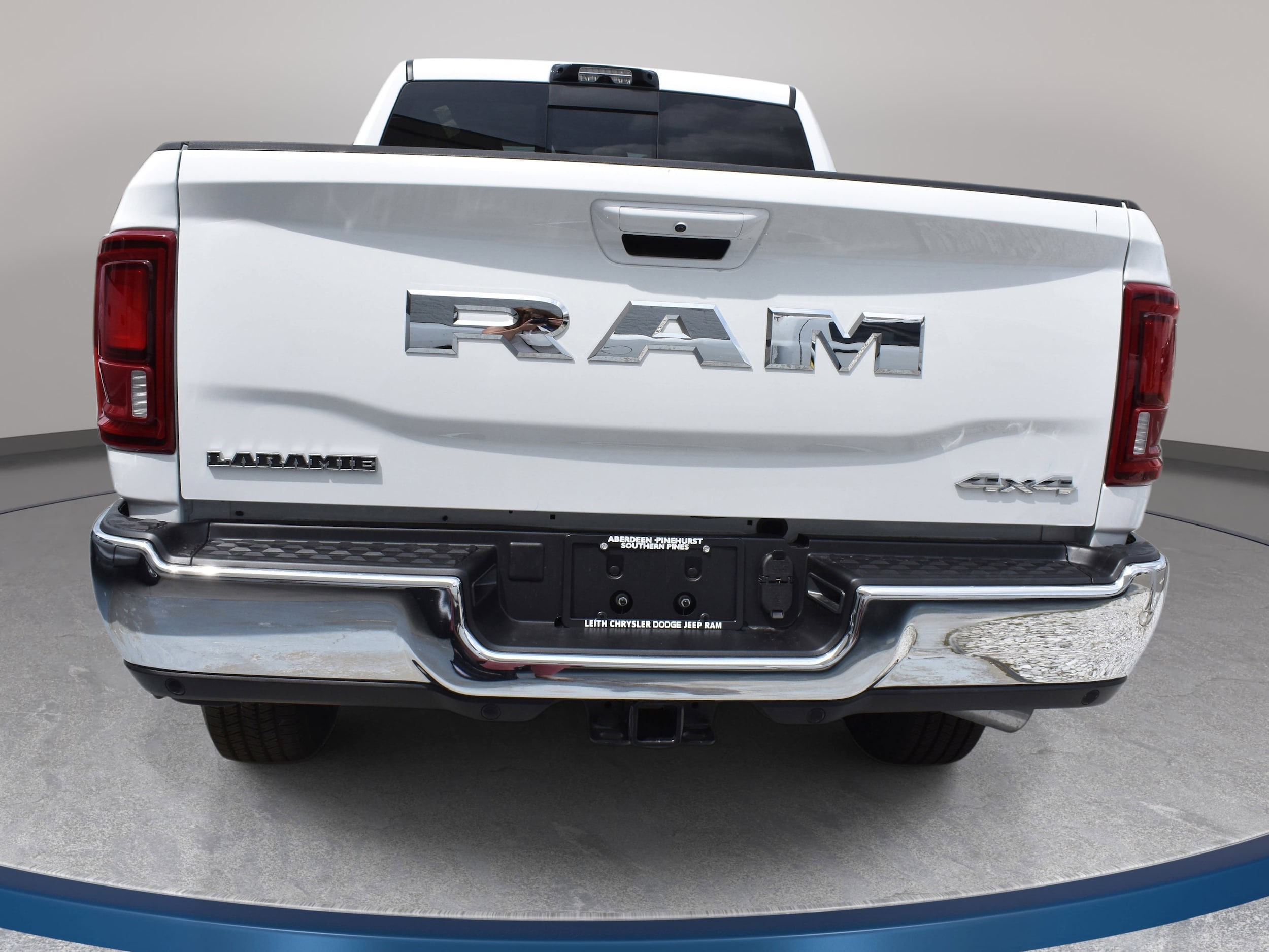 2025 RAM 2500 Laramie - Photo 8