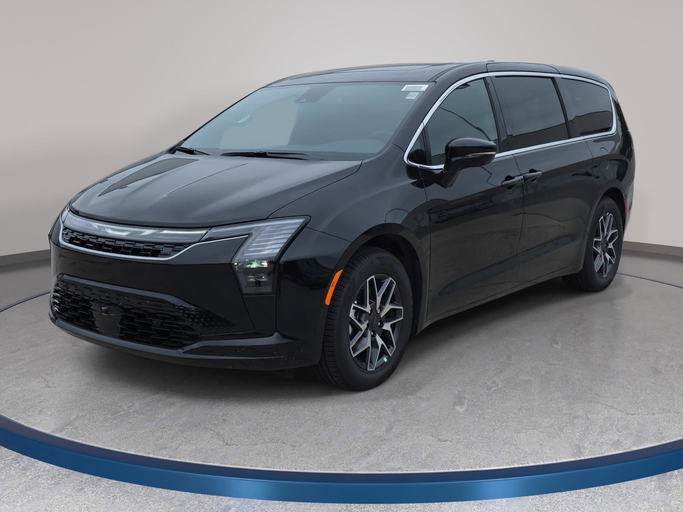 2027 Chrysler Pacifica Limited's photo