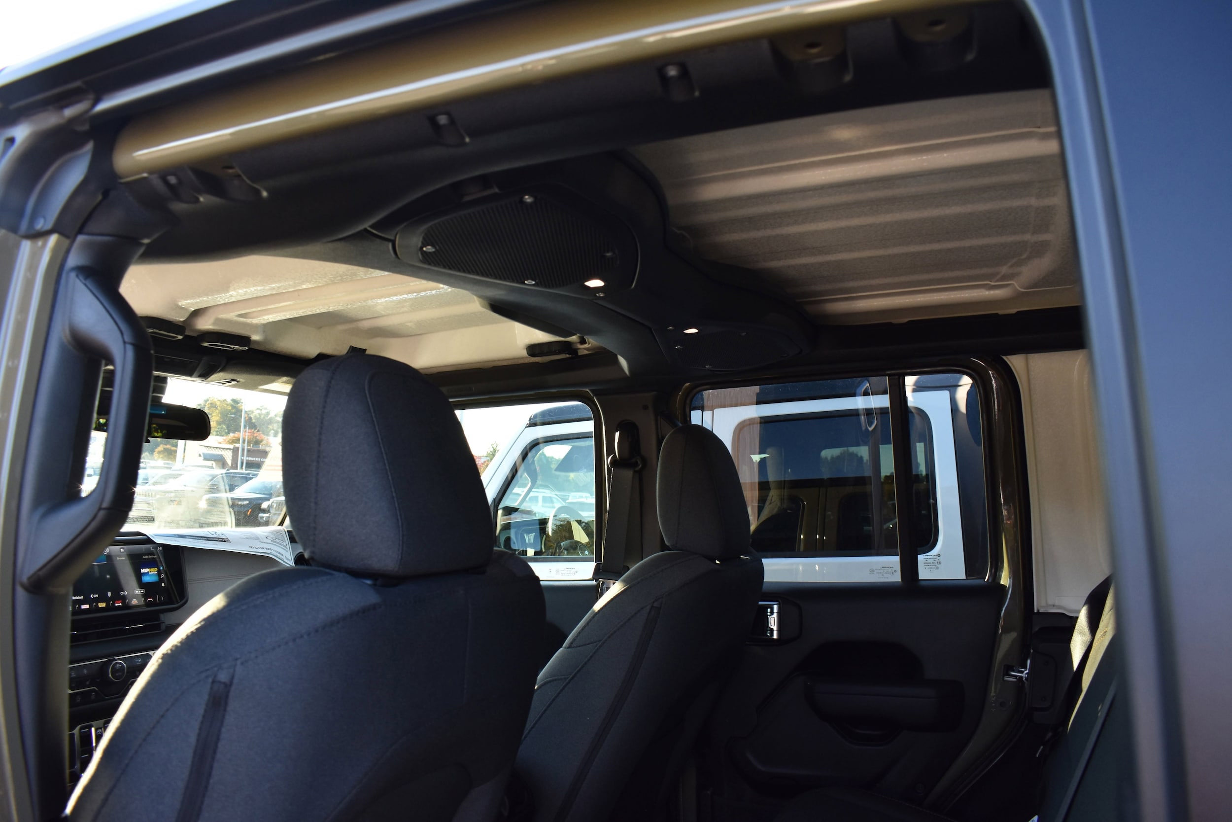 2026 Jeep Wrangler 4-Door Willys - Photo 26