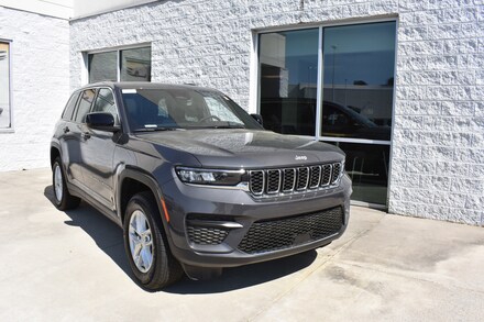 2025 Jeep Grand Cherokee LAREDO X 4X2 Sport Utility