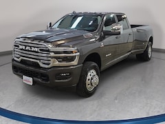 2026 Ram 3500 LARAMIE CREW CAB 4X4 8' BOX Pickup