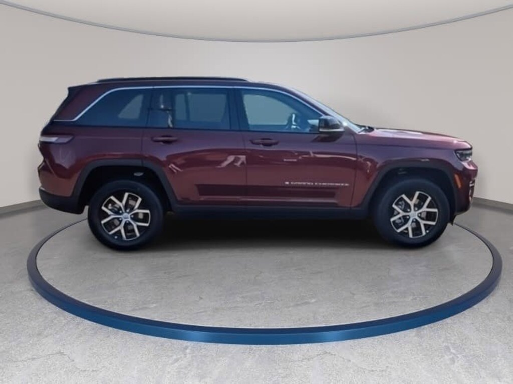 New 2025 Jeep Grand Cherokee LIMITED 4X2 Sport Utility