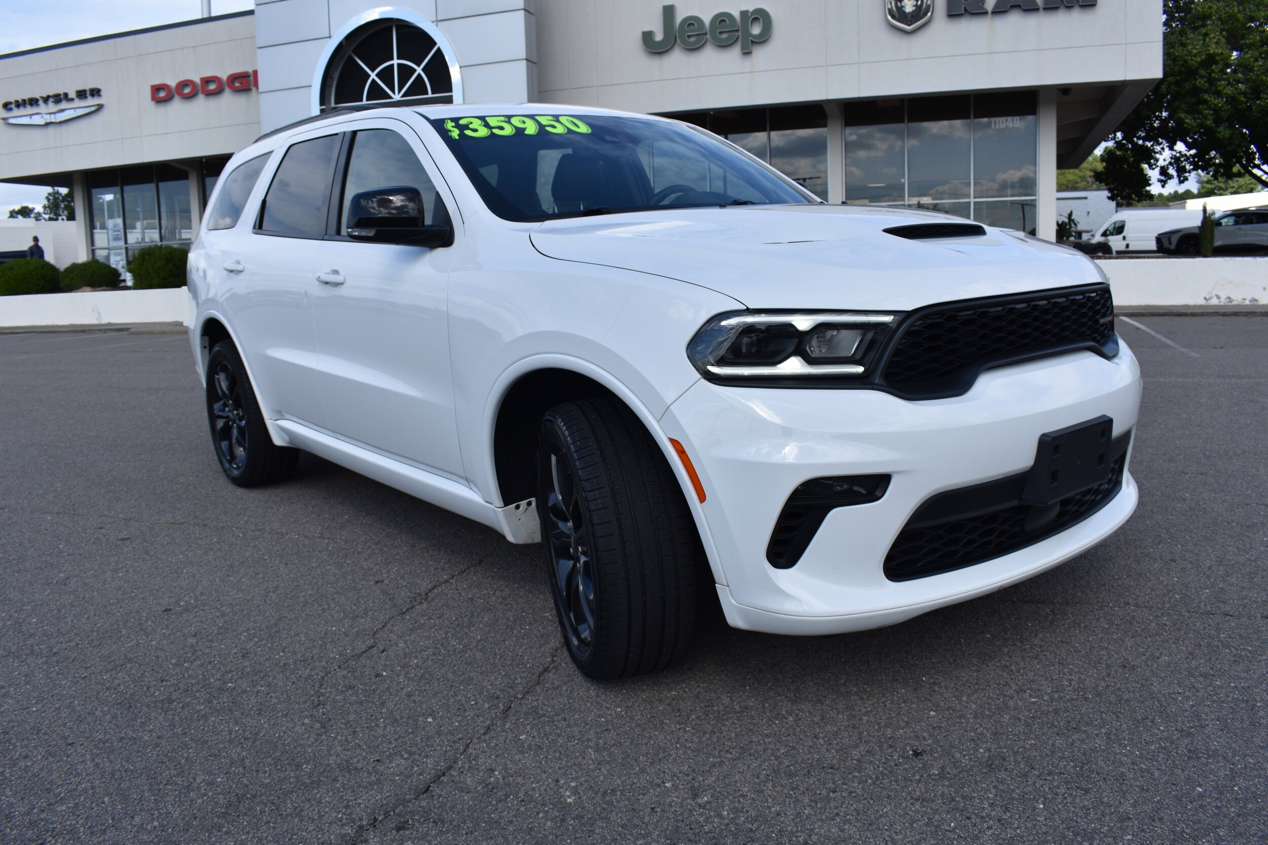2022 Dodge Durango GT Plus photo 2