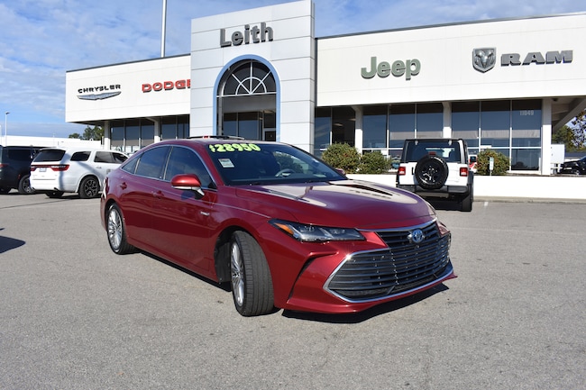 2020 Toyota Avalon Hybrid Limited Sedan