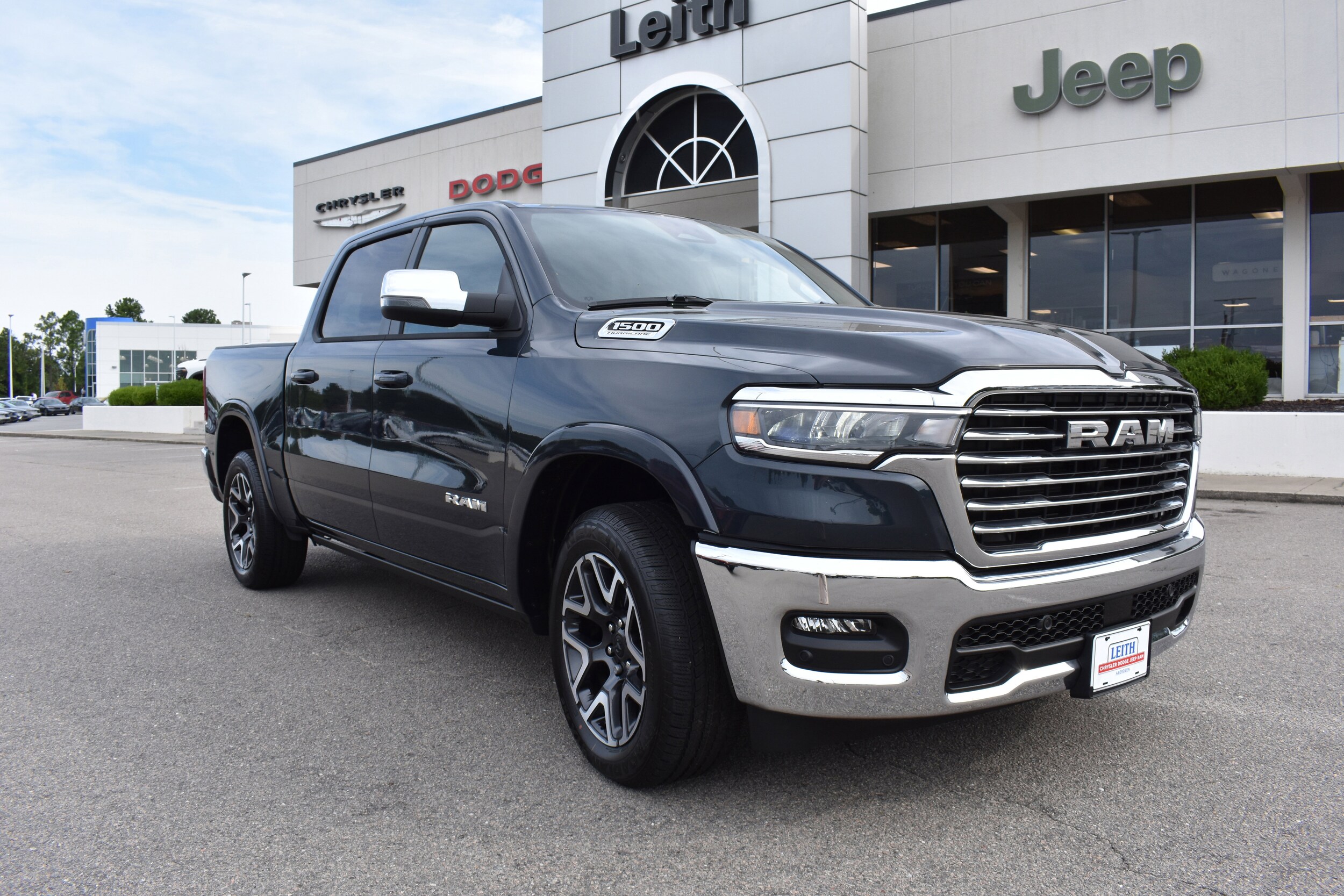 2026 Ram 1500 Laramie photo 2