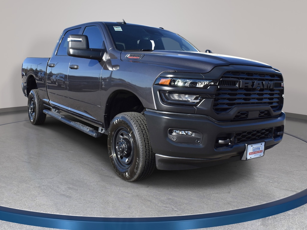 New 2026 Ram 2500 TRADESMAN CREW CAB 4X4 6'4 BOX Pickup