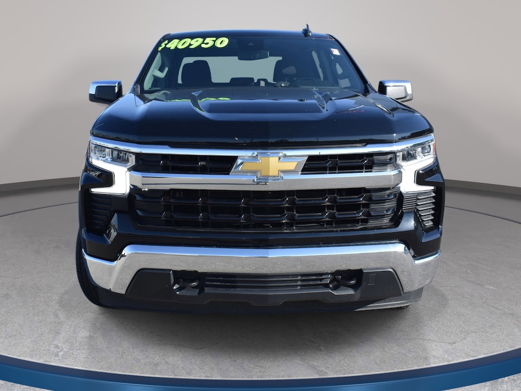 Used 2025 Chevrolet Silverado 1500 LT w/1LT Truck Crew Cab