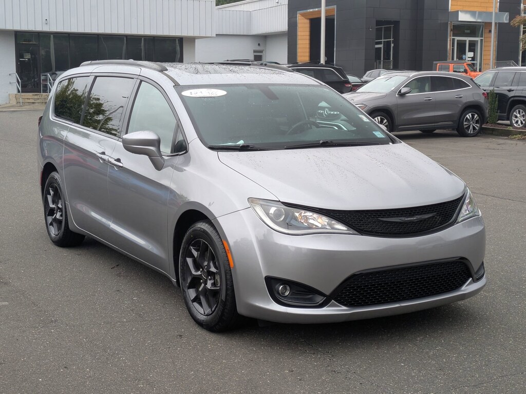 Used 2020 Chrysler Pacifica Touring L Plus Van Passenger Van