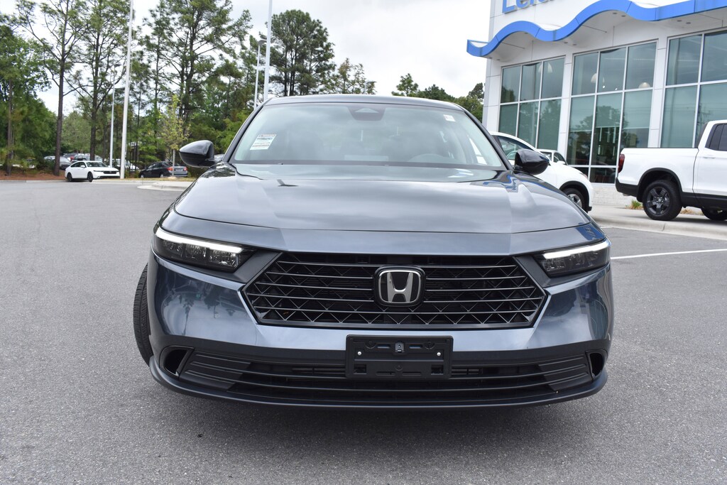 Used 2025 Honda Accord SE Sedan