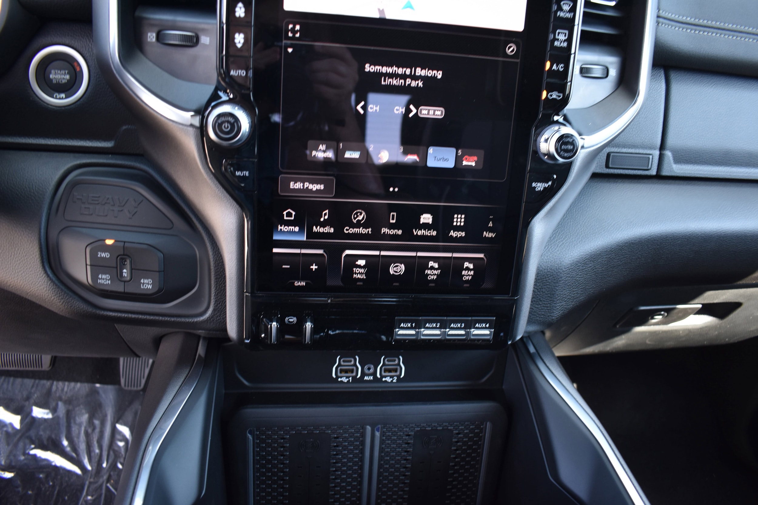 2026 RAM 2500 Laramie - Photo 20