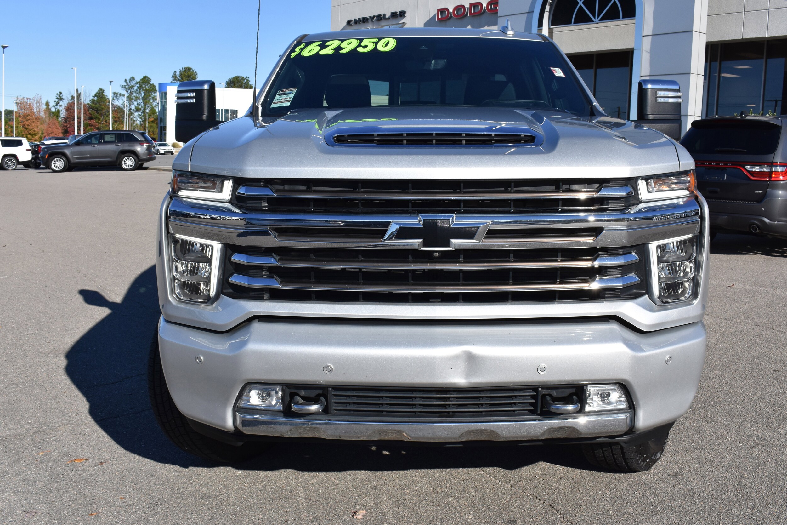 2022 Chevrolet Silverado 2500HD High Country photo 2
