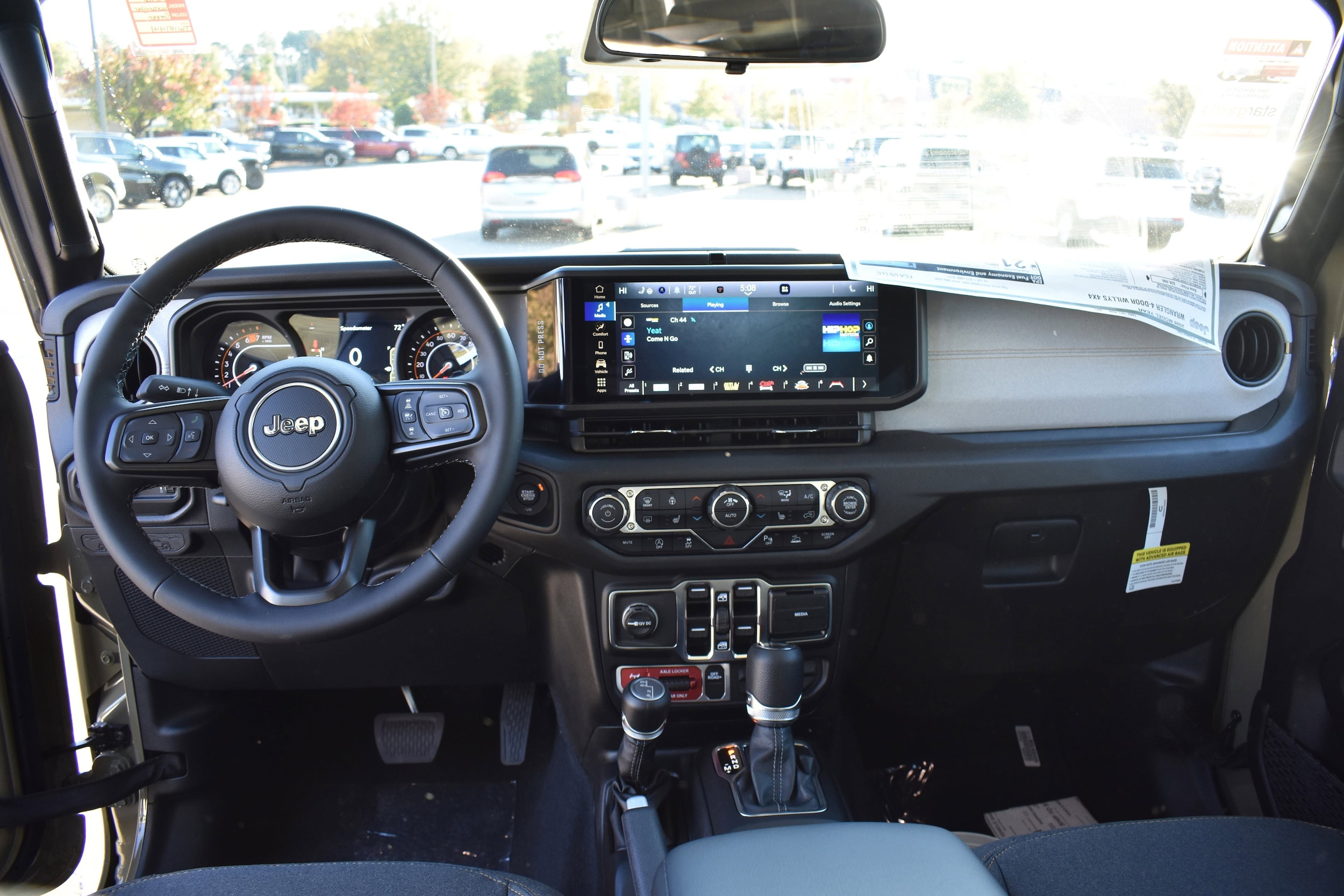 2026 Jeep Wrangler 4-Door Willys - Photo 31