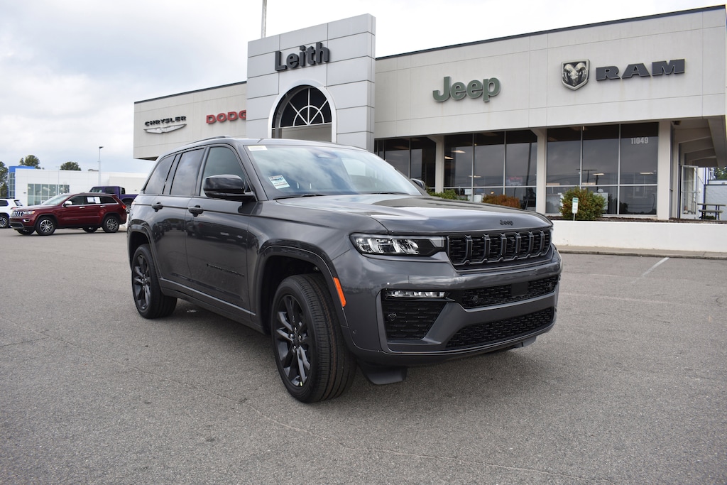 New 2026 Jeep Grand Cherokee LIMITED RESERVE 4X4 Sport Utility