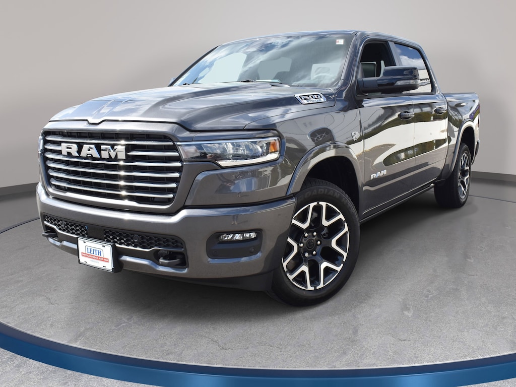 New 2026 Ram 1500 LARAMIE CREW CAB 4X4 5'7 BOX Pickup
