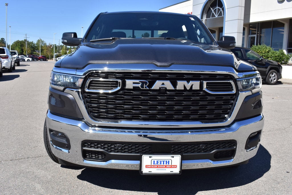 New 2026 Ram 1500 BIG HORN CREW CAB 4X4 5'7 BOX Pickup