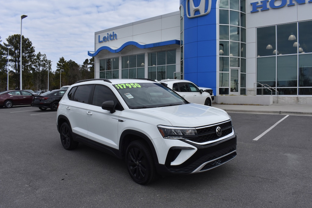 Used 2022 Volkswagen Taos 1.5T S SUV