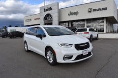 2026 Chrysler Pacifica SELECT Passenger Van