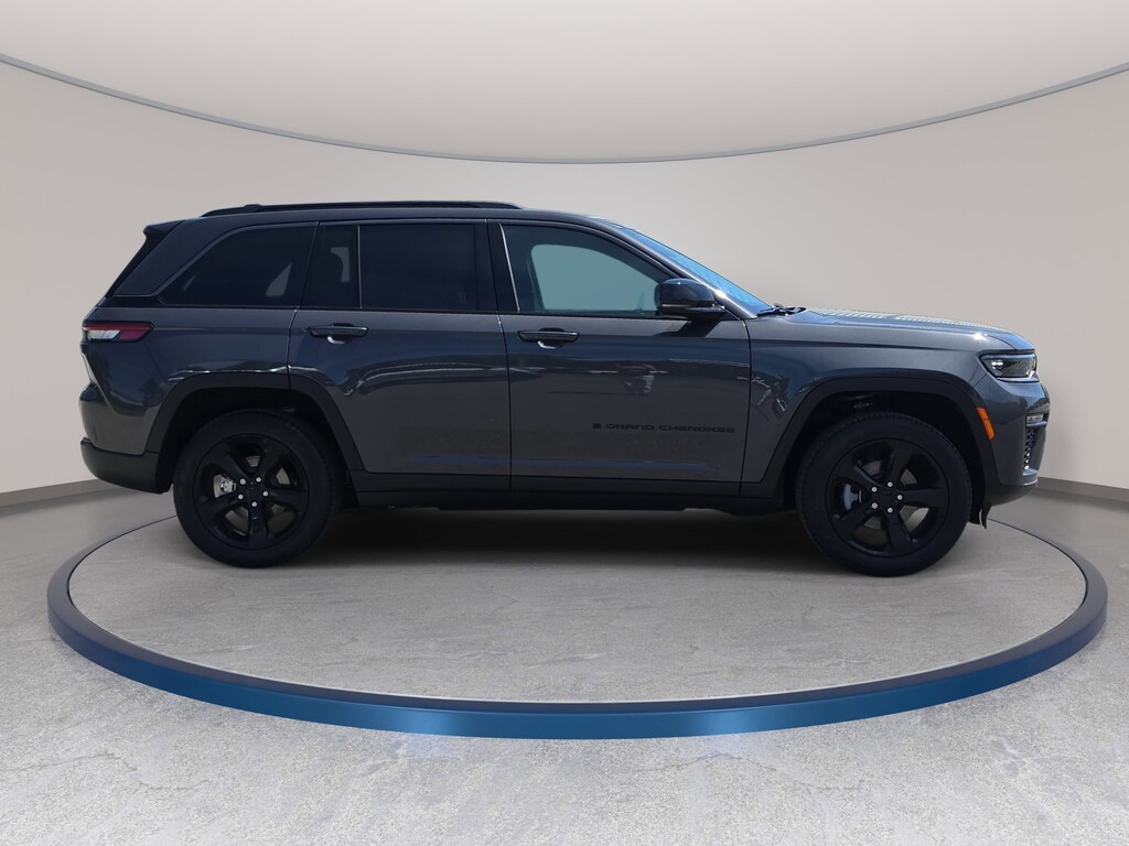 New 2026 Jeep Grand Cherokee LIMITED 4X2 Sport Utility