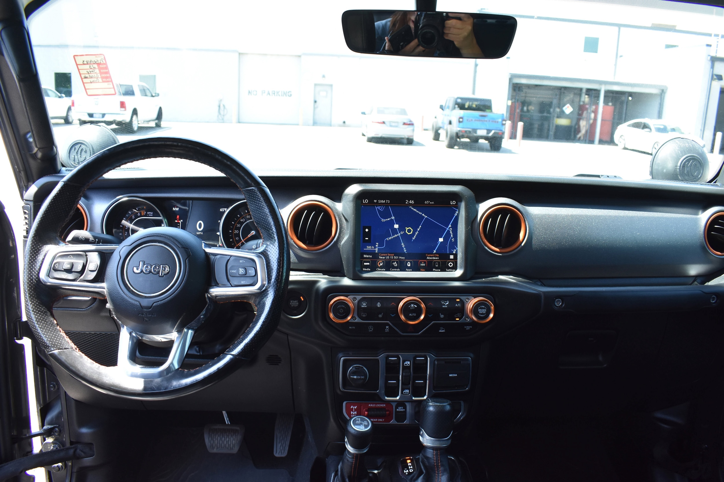 2023 Jeep Gladiator Mojave - Photo 29