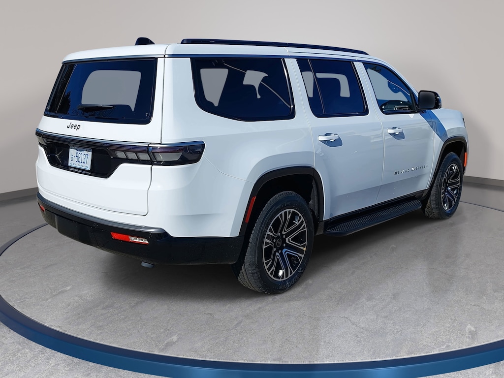 New 2026 Jeep Grand Wagoneer 4X2 Sport Utility