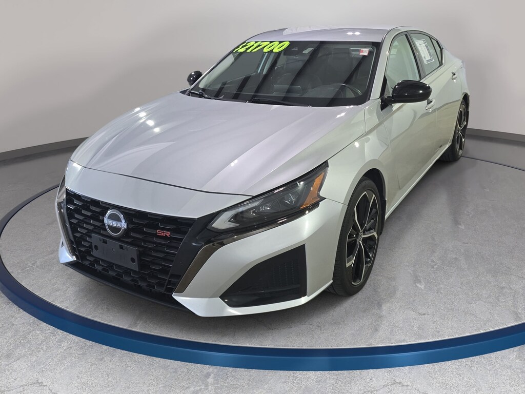 Used 2023 Nissan Altima 2.5 SR Sedan