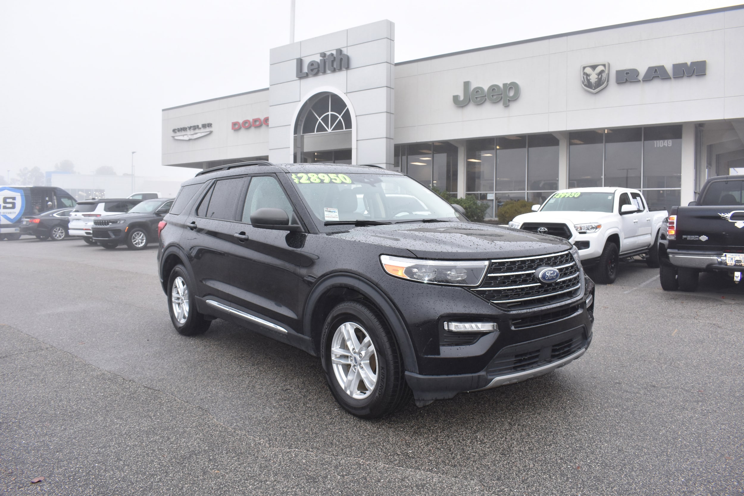 2023 Ford Explorer XLT's photo