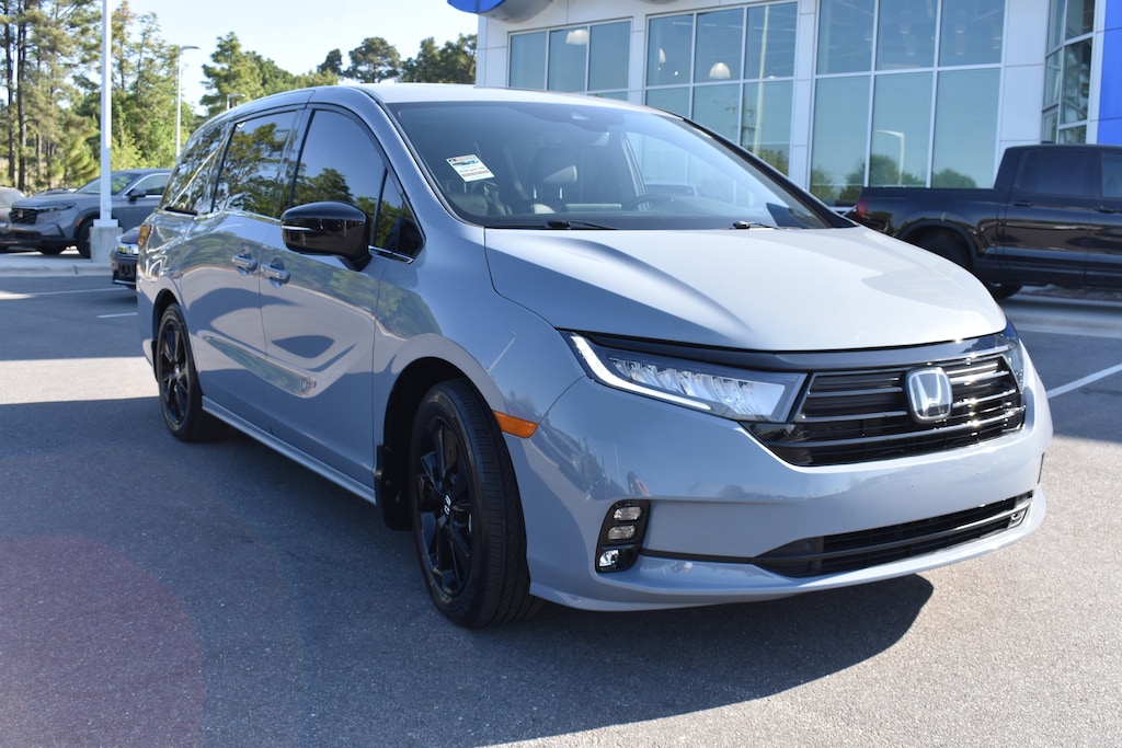 Used 2024 Honda Odyssey Sport Van