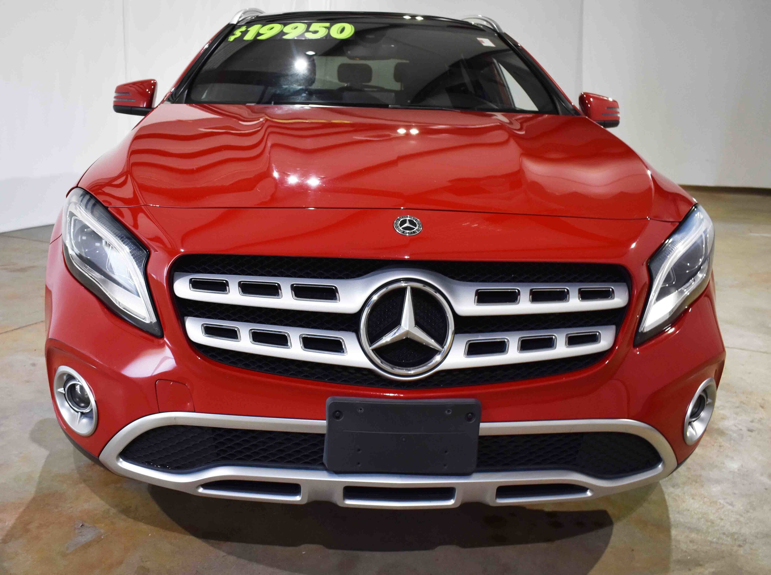 2019 Mercedes Benz GLA 250 4MATIC photo 3