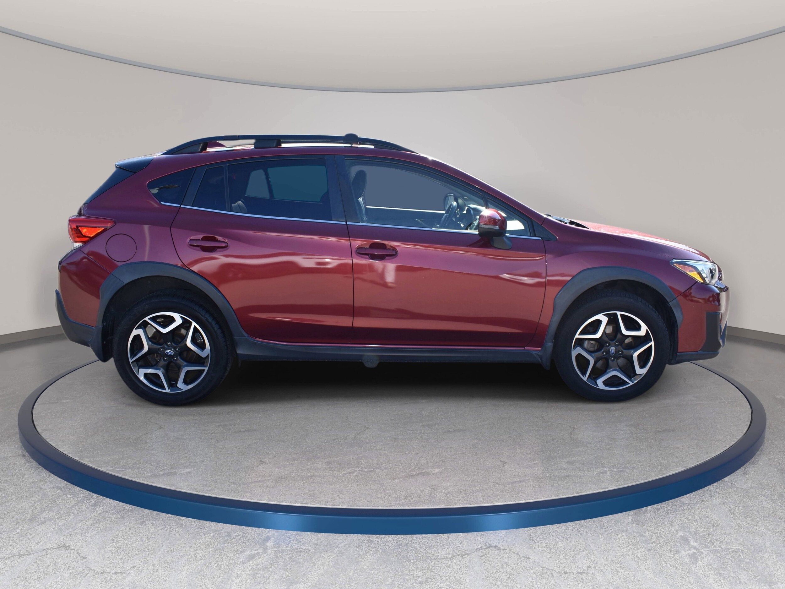 View vehicle photo 6