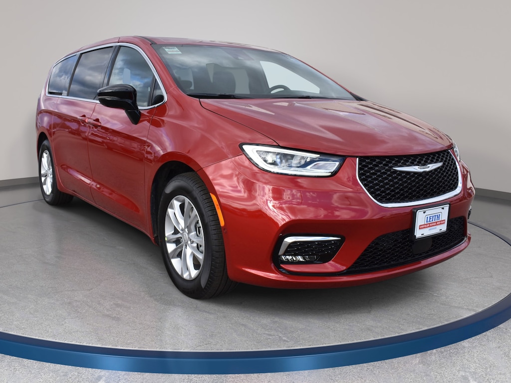 New 2026 Chrysler Pacifica SELECT Passenger Van