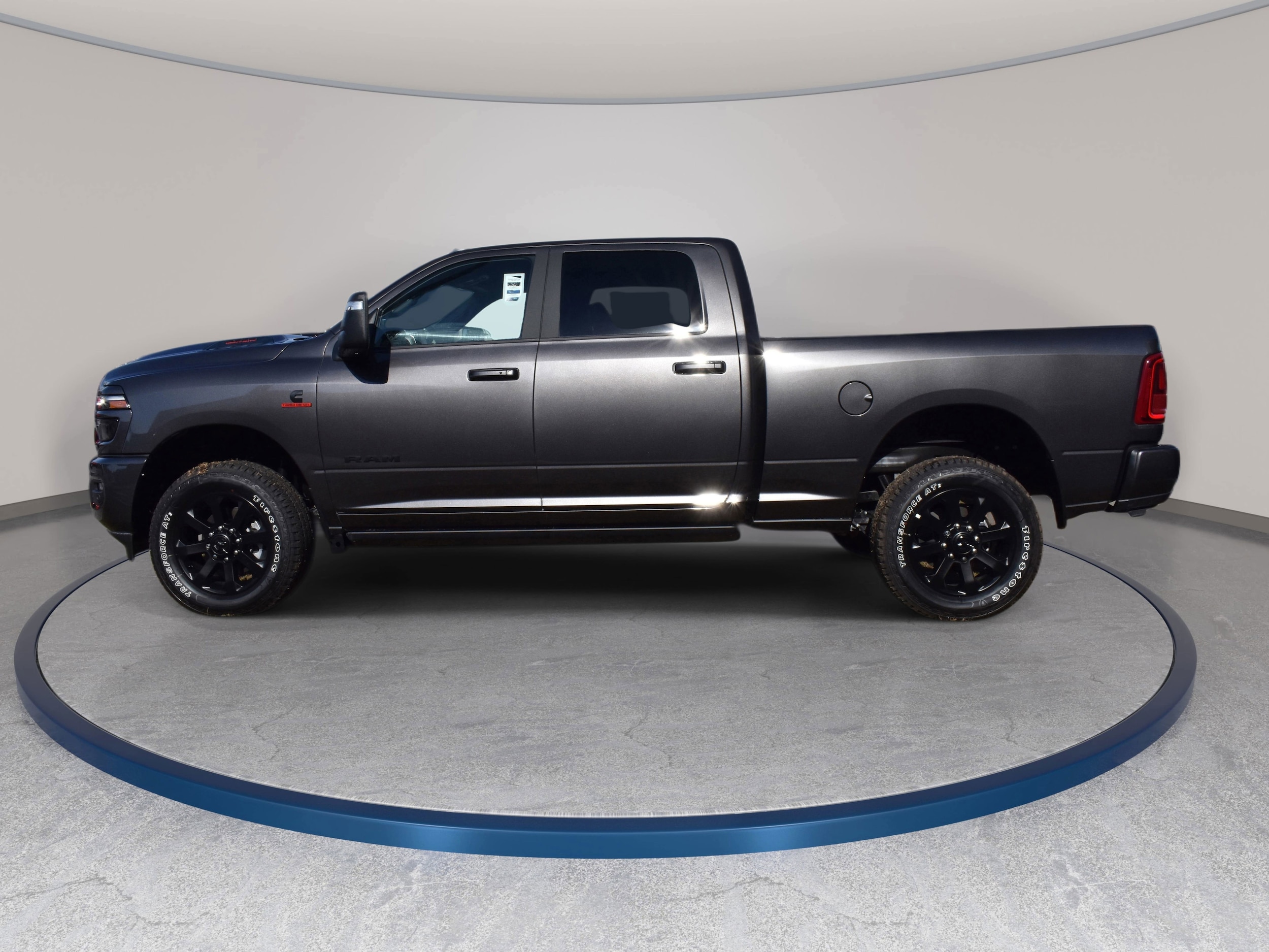 2026 RAM 2500 Laramie - Photo 9