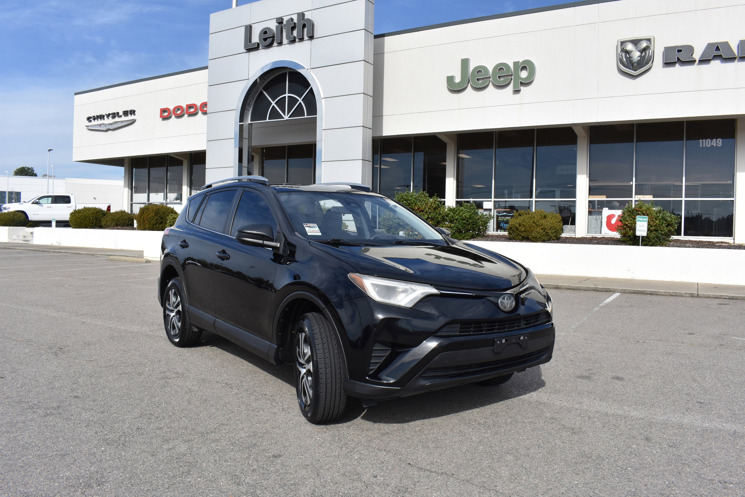 2018 Toyota RAV4 LE