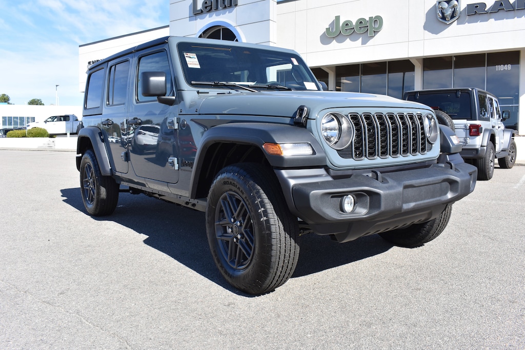 New 2026 Jeep Wrangler 4-DOOR SPORT S Sport Utility