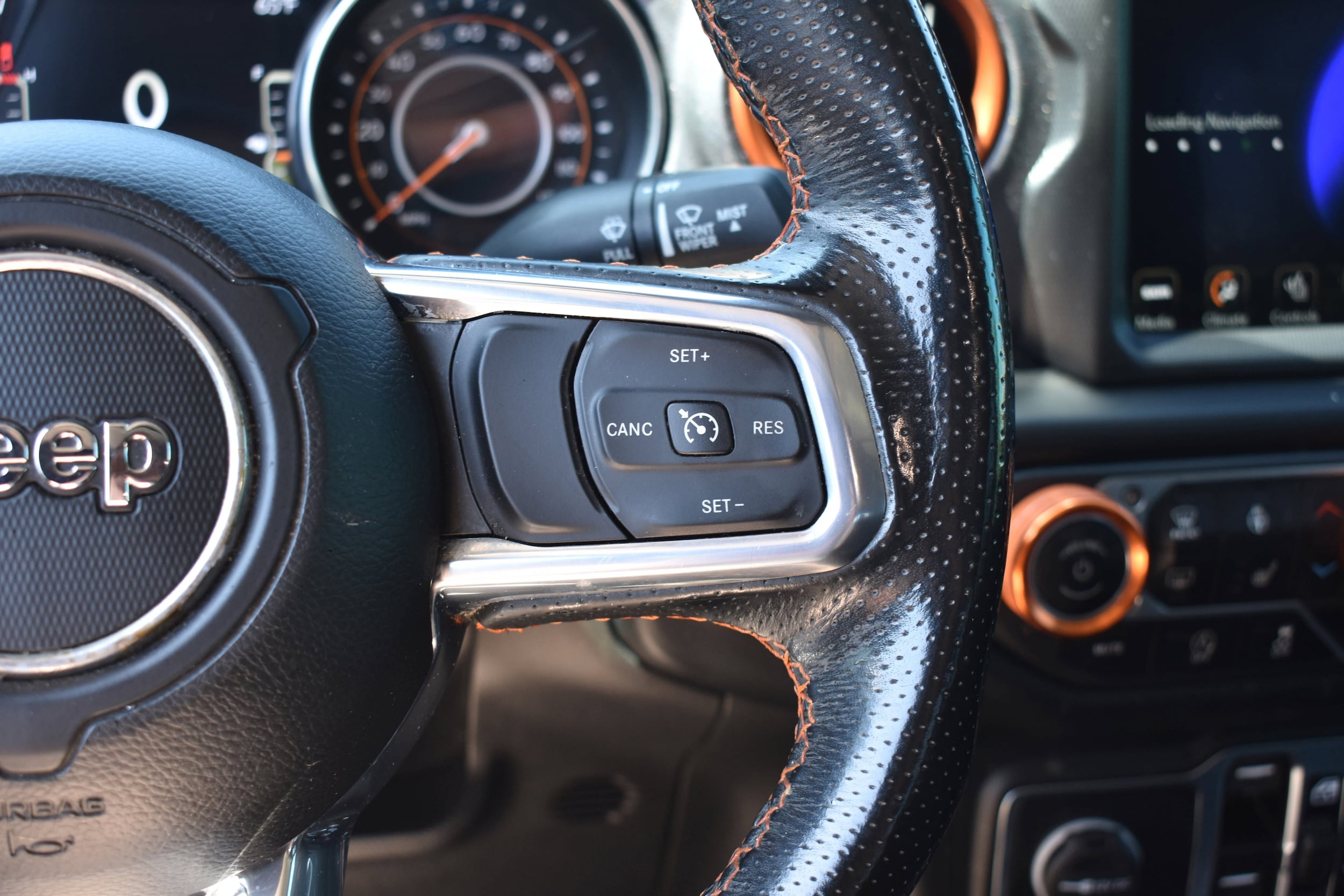 2023 Jeep Gladiator Mojave - Photo 13