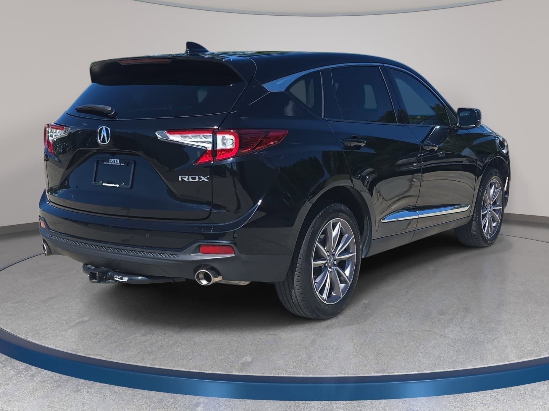 View vehicle photo 6