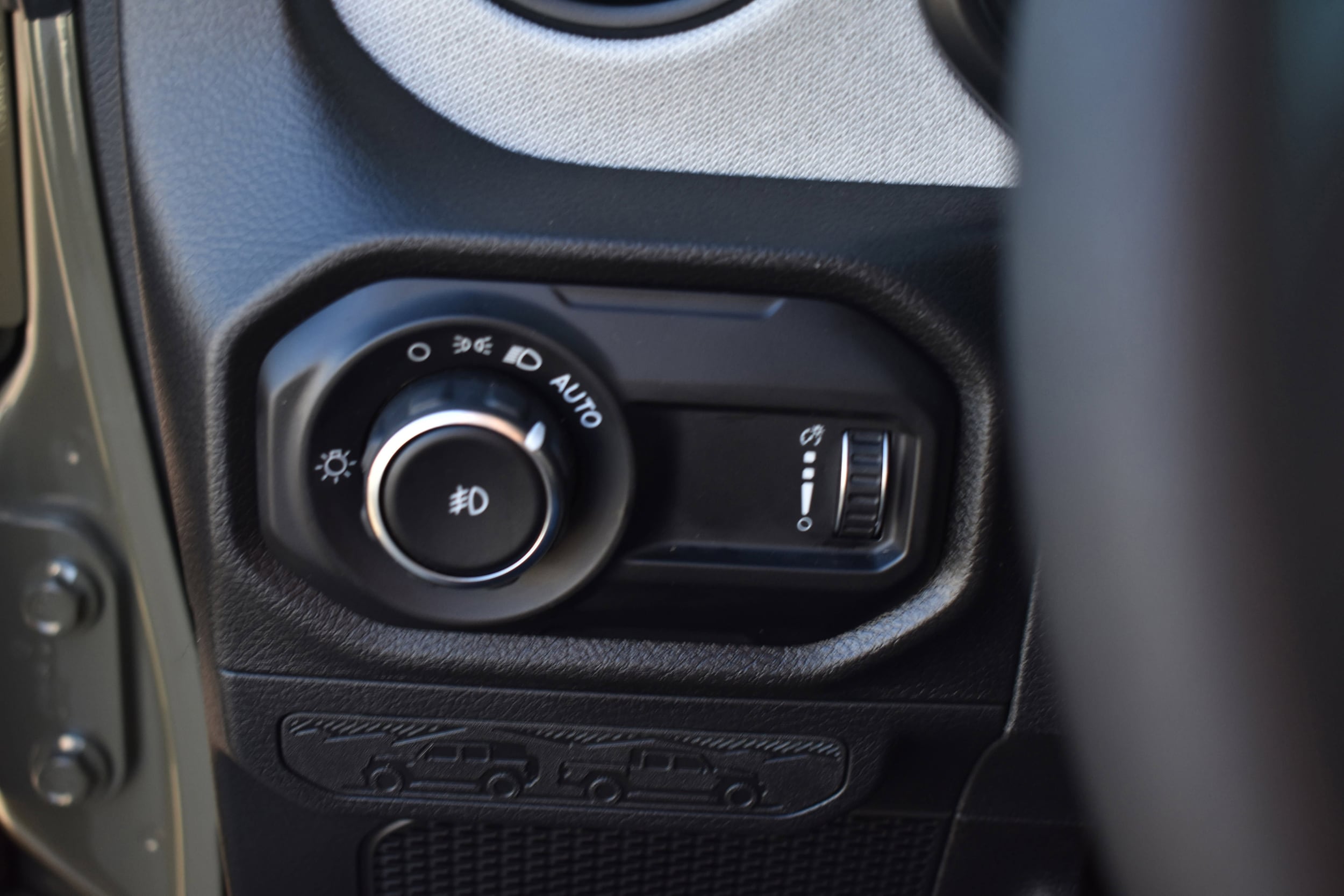 2026 Jeep Wrangler 4-Door Willys - Photo 15