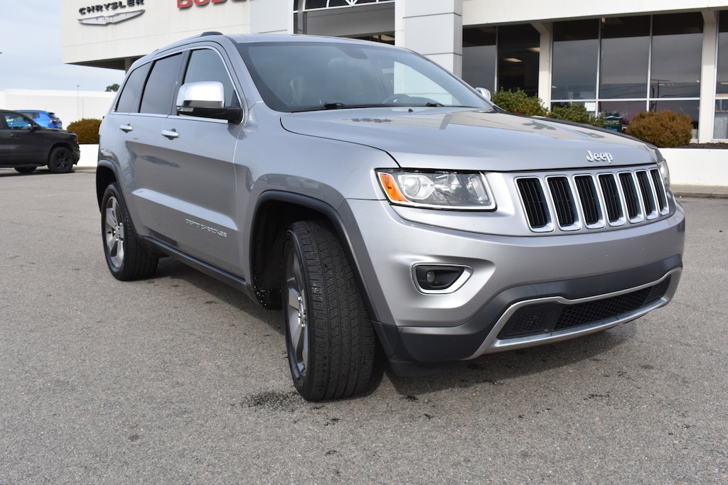 Used 2014 Jeep Grand Cherokee Limited 4x4 SUV