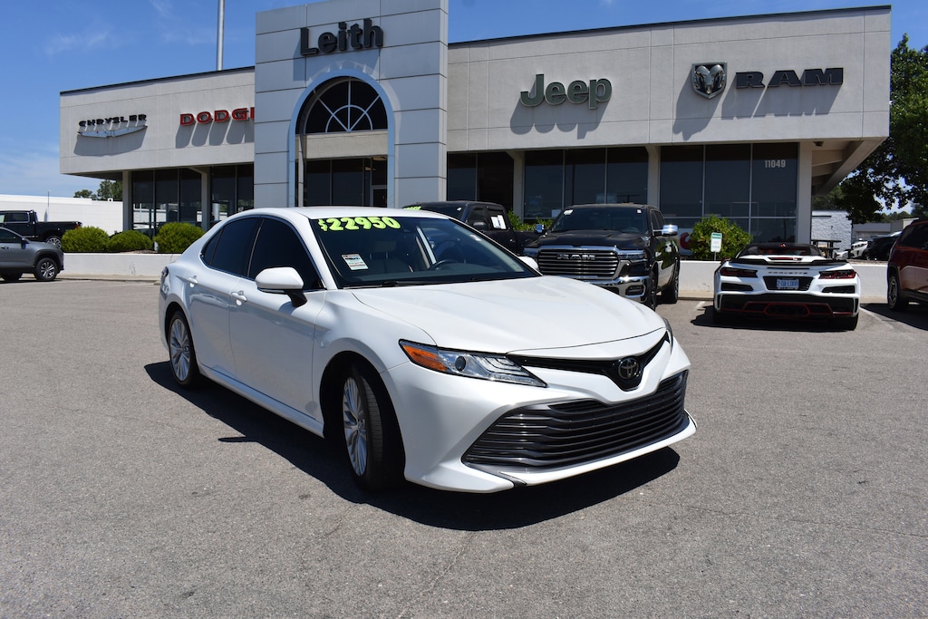 Used 2019 Toyota Camry XLE Sedan